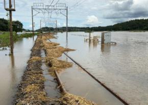 最長3カ月 JR東、台風25号の被災区間で運休長期化見通し