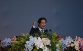 台湾総統、米中対話歓迎も「現状変更は認めない」 双十節で演説