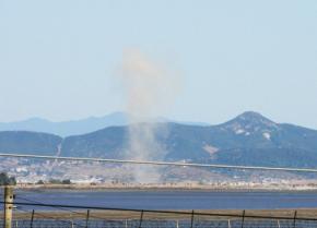 南北軍事境界線で連日「爆発」　北朝鮮軍、軍事インフラ建設か