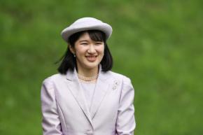 愛子さまが防災イベントで鳥取初訪問　空港「コナン」展示に笑顔