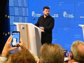ゼレンスキー氏、ロシア産軽油の市場供給「受け入れられない」