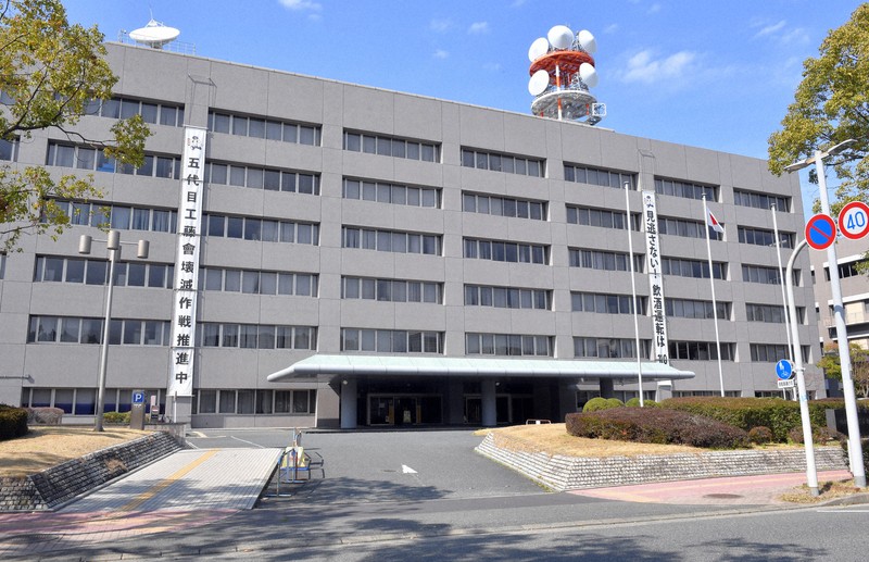 パトカー追跡から逃走　飲酒し危険運転致傷疑い、23歳逮捕