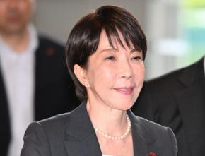高市首相「偉大な功績しのぶ」 福田康夫元首相の遺族弔問も
