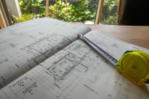 建ぺい率・容積率とは?違い・計算方法・調べ方をわかりやすく解説