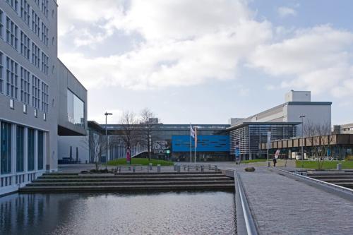オランダ・デルフトにあるデルフト工科大学の、工業デザイン学部の建物です。今回の研究チームは、この大学の研究者たちです。