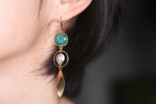 ピアス