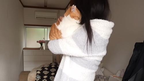 抱っこ