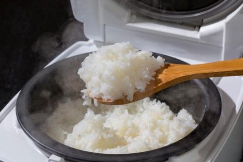炊飯器