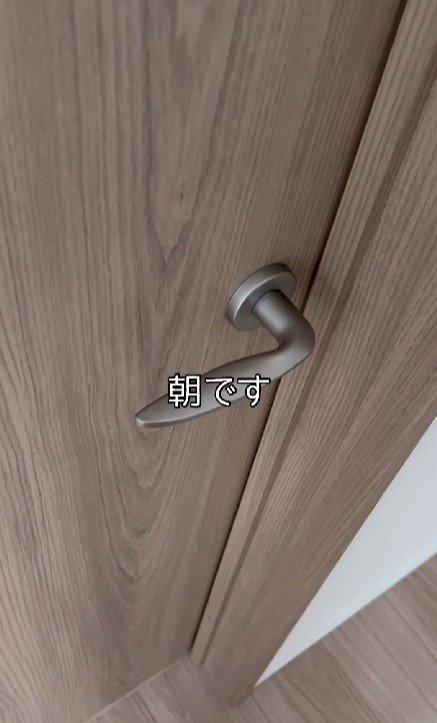 ドア