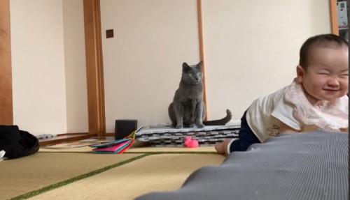 笑顔の赤ちゃん