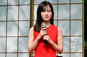 Snow Man宮舘涼太、SNSでは語尾にバラが咲く怪「自然に咲いちゃいますよね」