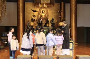 12月13日の「大掃除の日」に「心を磨く！親子で年末大掃除体験 in 増上寺」が開催