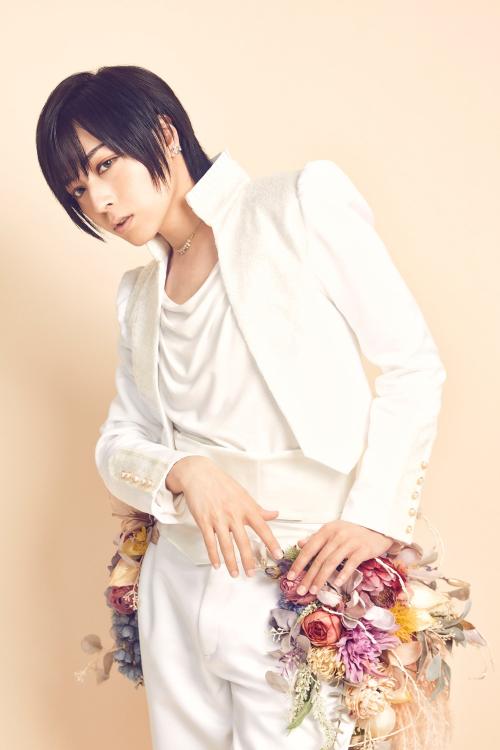 声優蒼井翔太さん宣材写真