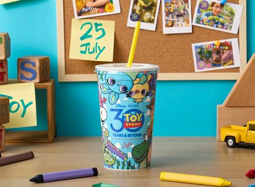 『トイ・ストーリー』×「OH MY CAFE」テイクアウトドリンク