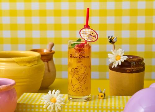 「くまのプーさん」スペシャルカフェ オレンジ&マンゴージュース