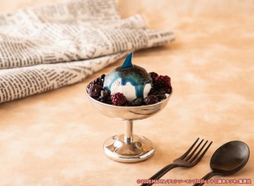 「チェンソーマンカフェ 劇場版『チェンソーマン レゼ篇』」【ビーム】ベリーパフェ