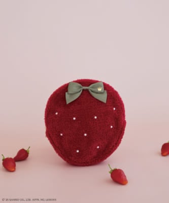 「月間いちご新聞」× Maison de FLEUR いちごポーチ