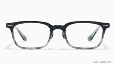 「チェンソーマン×JINS」早川アキモデル