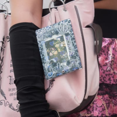 「推し活POP UP~めちゃカワ!ノスタルジア~」ハートホロアクリルフレーム