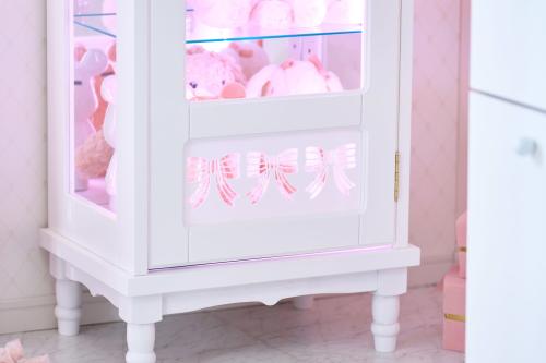 「推しの聖域キャビネット」