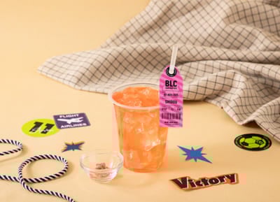 「BLUE LOCK CAFE SPECIAL TRIP」士道龍聖 ピンクグレープフルーツソーダ