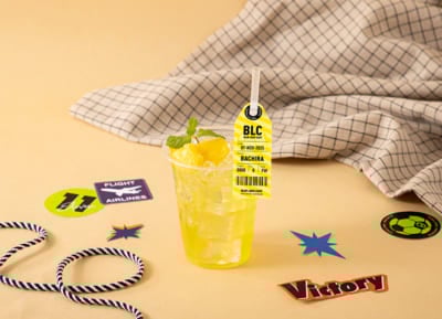 「BLUE LOCK CAFE SPECIAL TRIP」蜂楽廻 パインドリンクソーダ