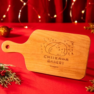 「ちいかわベーカリー」ウッドカッティングボード