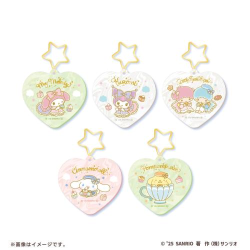 「サンリオ×ファミマ」オリジナルアクリルバッグチャーム