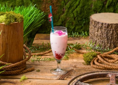 「ズートピア2」OH MY CAFE <ニック>ストロベリーラテ