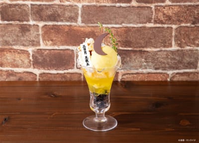 「機動戦士ガンダム 鉄血のオルフェンズ カフェ~10th Anniversary!~」ポップコーンサンデー 三日月