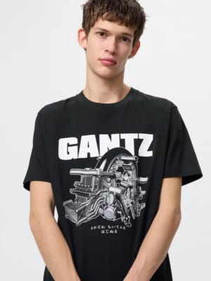ユニクロ「マンガUT 集英社創業100周年」GANTZ