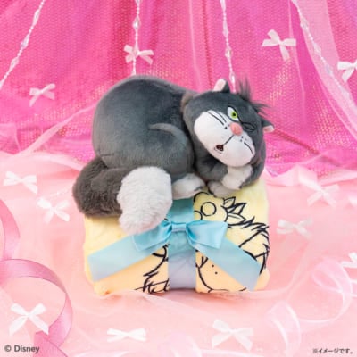 Happyくじ「Disney にゃん・にゃん・にゃん」LAST賞：ぬいぐるみ付きブランケット