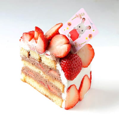 「シルバニアファミリー×TOBU SPRING PARTY」ショコラウサギの赤ちゃんのケーキ ~いちごとチョコレートクリームのショートケーキ~