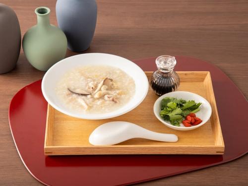 体調確認の鶏粥