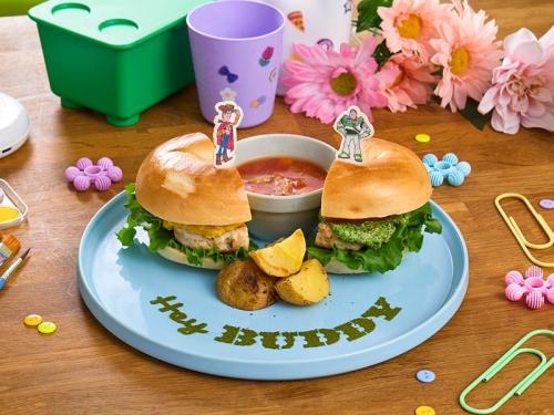 【前期】「ウッディ&バズ」久しぶりだな、相棒バーガー