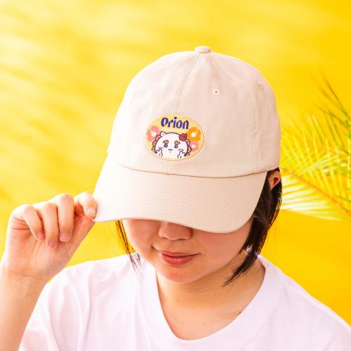 ちいかわ×オリオンビール シーサーのおみやげやさん キャップ(ベージュ)着用イメージ