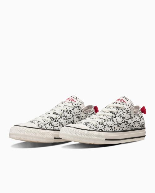 ALL STAR OX /「HELLO KITTY」 斜め前から見たペア