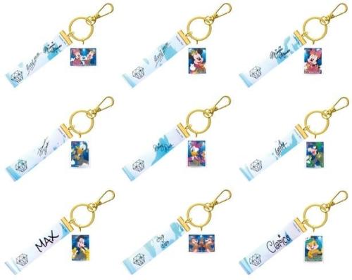 アクリルチャームサイズ(約)：H3.5cm×W2.5cm、ストラップサイズ(約)：H2cm×W9cm