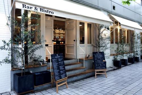 『トーベとムーミン展』タイアップ店舗 Bar &Bistro 64の店舗写真