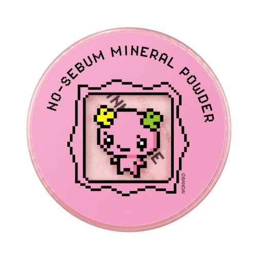 『たまごっち』×INNISFREE『ノーセバム ミネラルパウダー N』の限定デザインパッケージ(その1)
