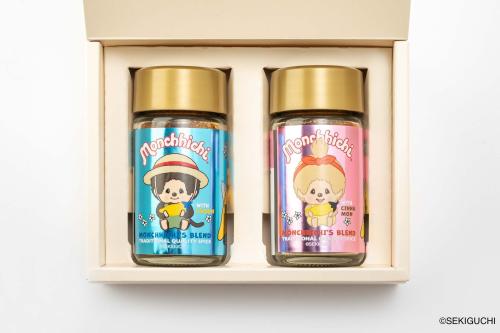 紙箱に入った七味2種