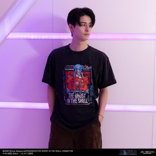 攻殻機動隊×AIR TWOKYO Tシャツ2（草薙素子・フチコマ）の着用例