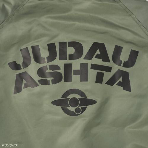 背中のJUDAU ASHTAロゴ