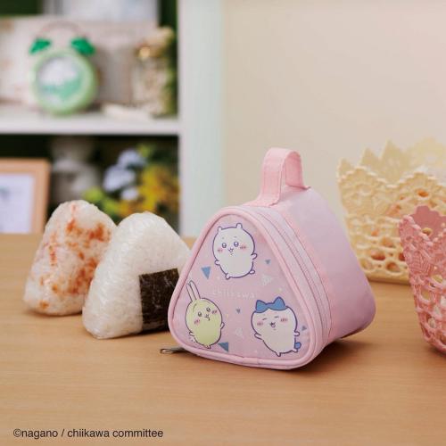 アニメちいかわのピンクの保冷おにぎりケース