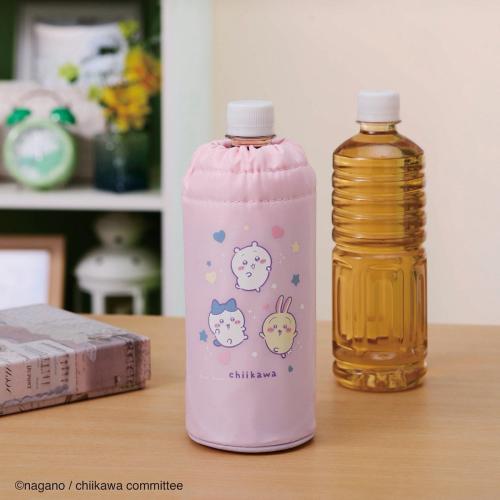 アニメちいかわのピンクのペットボトルカバー