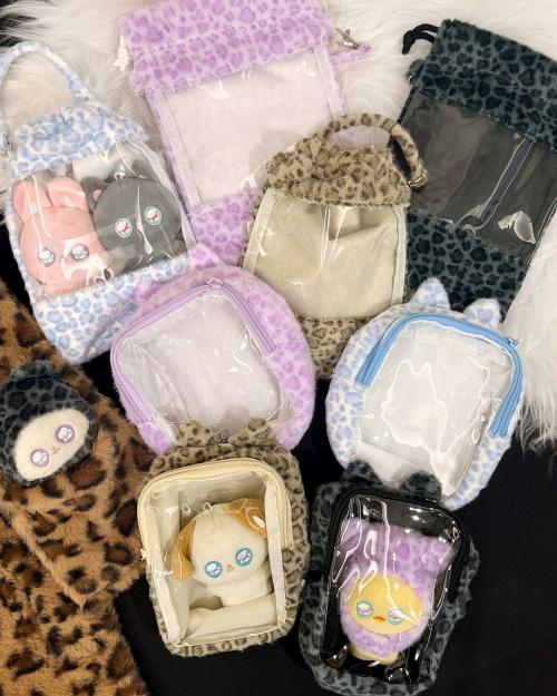 ぬい巾着・ぬいポーチ・ぬいぐるみ用着ぐるみ・マフラーの使用イメージ