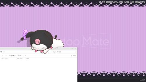 ウィンドウの上で眠るクロミ