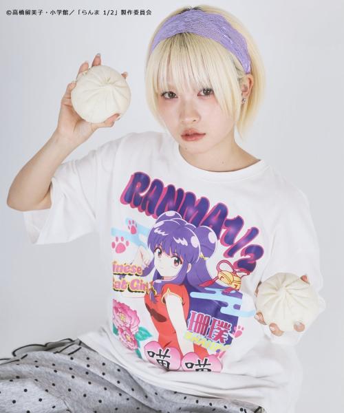 シャンプー柄BIGTシャツの着用イメージ