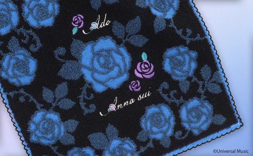 ジャカード織りタオルハンカチの薔薇と刺繍