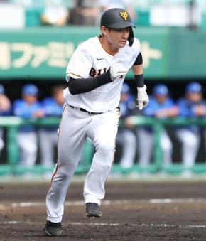 【巨人】ドラ２萩尾匡也が満塁男ぶり発揮　満塁弾＋３点適時の７打点　なお試合は８点差逆転負け